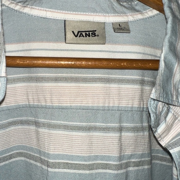 Vans Men’s button down - Picture 3 of 4